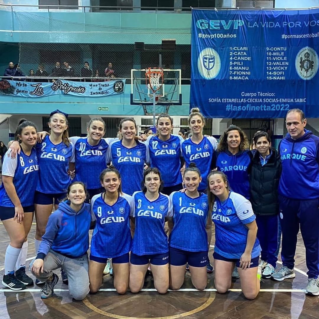 Plantel de primera de Gimnasia y Esgrima de Villa del Parque